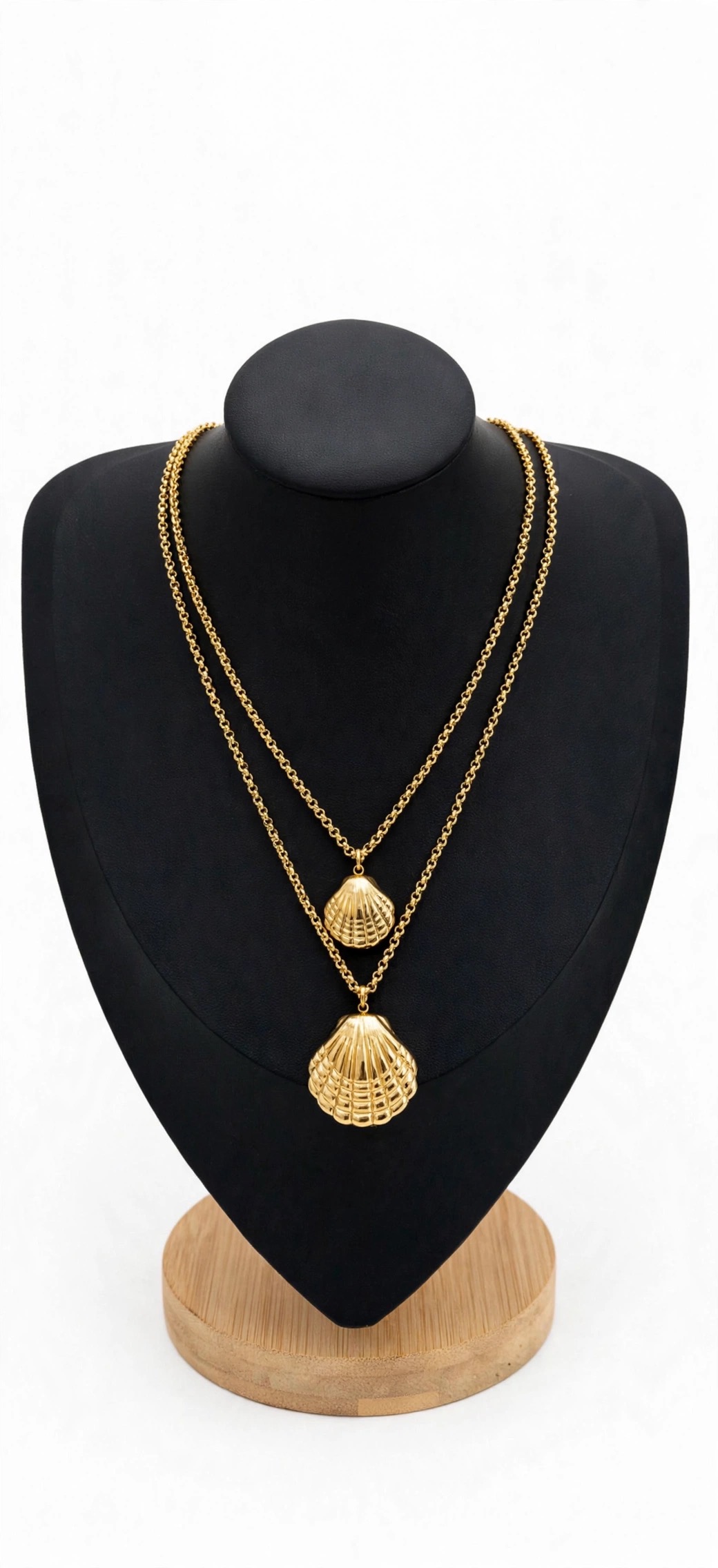 2 layer gold scallop shell necklace